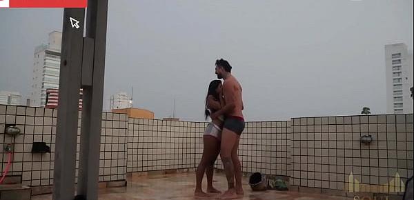  Sexo na chuva - minhas roupas no varal ( Lucao e Lunna Vaz )